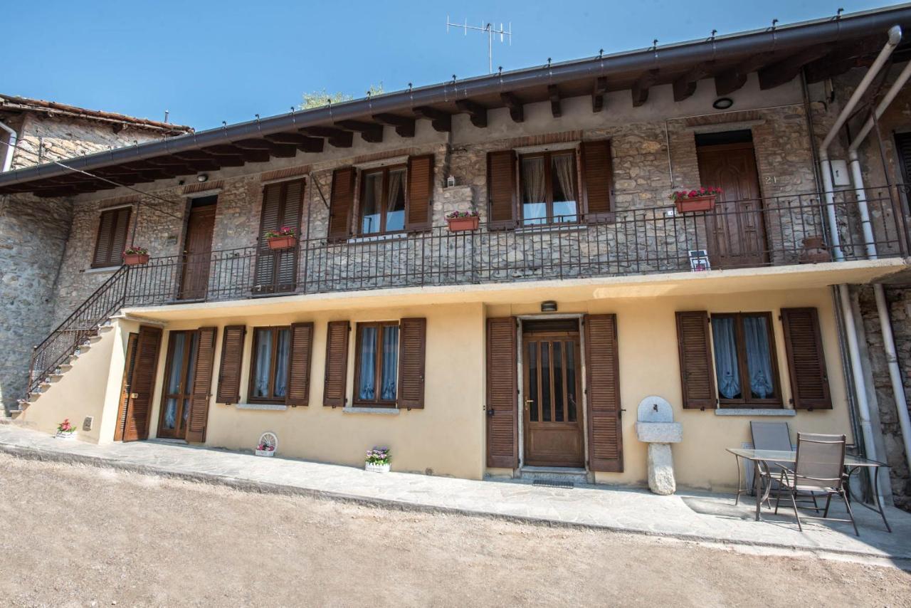 B&B La Corte And Home Restaurant - Free Parking - 10 Minutes To The Lake And Centre Como Dış mekan fotoğraf