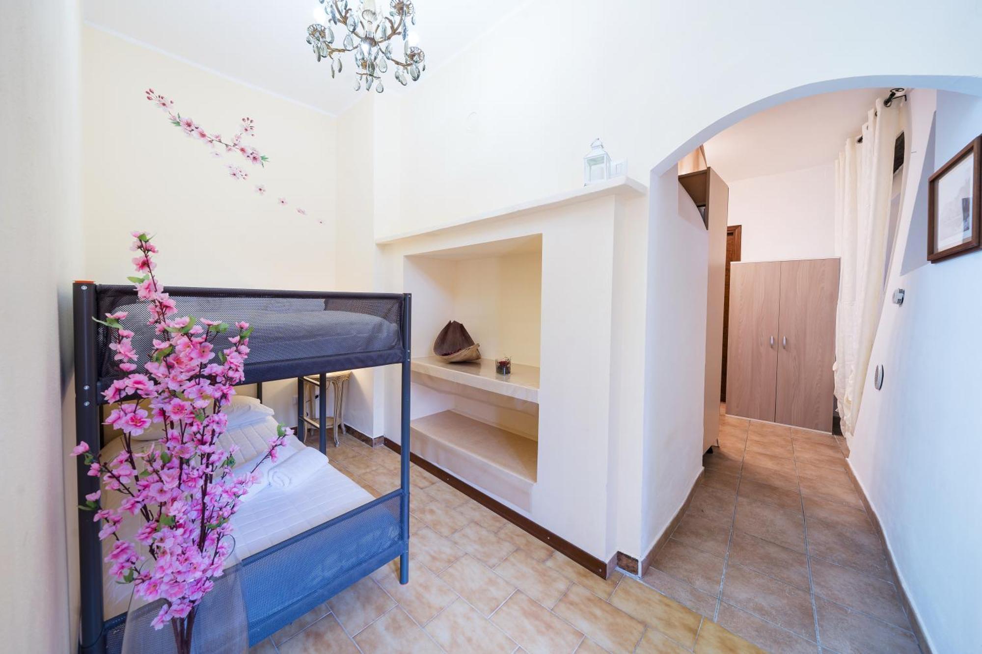 B&B La Corte And Home Restaurant - Free Parking - 10 Minutes To The Lake And Centre Como Dış mekan fotoğraf